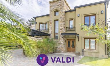 Casa en venta - Barrio Saint Thomas Este, Canning