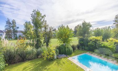Casa en venta - Barrio Saint Thomas Este, Canning