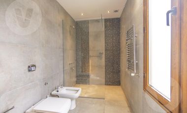 Casa en venta - Barrio Saint Thomas Este, Canning