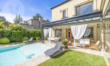 Casa en venta - Barrio Saint Thomas Este, Canning
