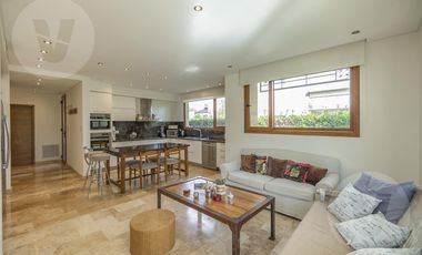 Casa en venta - Barrio Saint Thomas Este, Canning