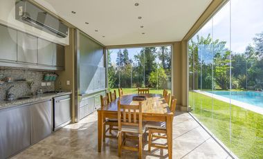 Casa en venta - Barrio Saint Thomas Este, Canning