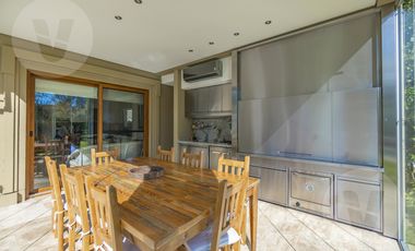 Casa en venta - Barrio Saint Thomas Este, Canning