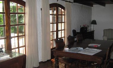 Lindísima Casa - Jose Marmol