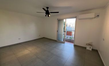 VENTA casa remodelada 5 ambientes en Velez Sarsfield al 6500