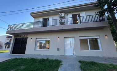 VENTA casa remodelada 5 ambientes en Velez Sarsfield al 6500