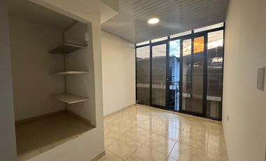 Apartamento Hermoso En Tercer Piso En El Sur Central. Exelente Ubicación