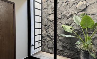 CASA CON ALBERCA Y 4 HAB. EN VENTA EN PUNTA TIBURÓN