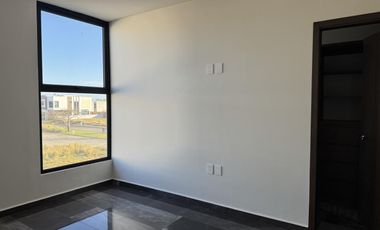 CASA CON ALBERCA Y 4 HAB. EN VENTA EN PUNTA TIBURÓN