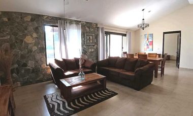 VENDO CASA 3HAB/4BA BOQUETE