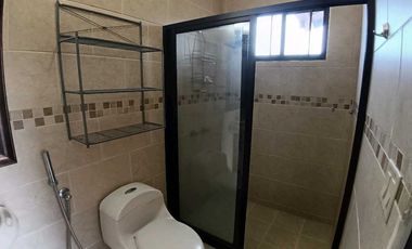 VENDO CASA 3HAB/4BA BOQUETE