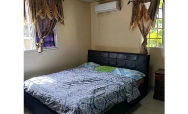 Se vende amplia casa tipo Chalet  en Los Trapichitos de La Chorrera