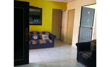 Se vende amplia casa tipo Chalet  en Los Trapichitos de La Chorrera