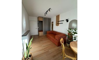 MONOAMBIENTE RECICLADO – MUY LUMINOSO MITRE 1800