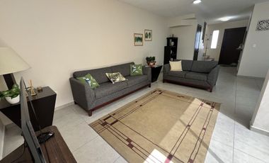 Casa Amueblada en Renta en Privanza Gratamira