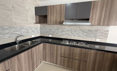 Departamento en venta El Refugio a unos pasos del Lago y Plazas comerciales