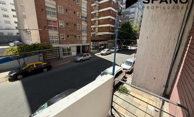 Departamento en Zona Guemes-2 Ambientes Reciclado-Balcon Al Frente-Mar Del Plata