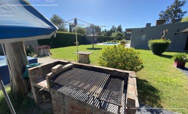 Casa Quinta en venta en El Pato Calle 527