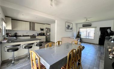 Casa en Villa Adelina