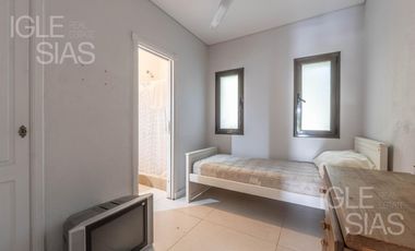 Casa en venta a la laguna en La Isla, Nordelta