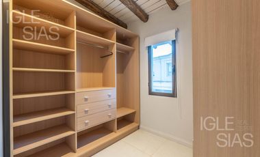 Casa en venta a la laguna en La Isla, Nordelta