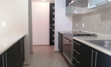 puerta real, departamento planta baja, 3 recámaras, 3 estacionamientos.