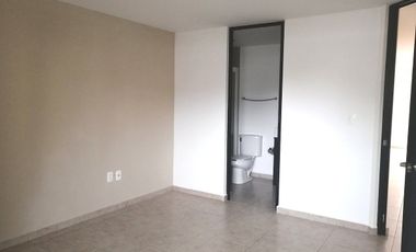 puerta real, departamento planta baja, 3 recámaras, 3 estacionamientos.