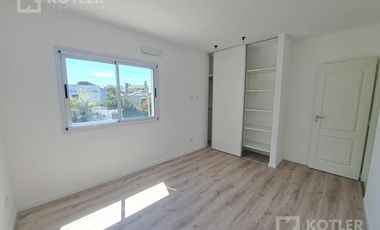 PH a estrenar, 3 ambientes, con cochera y patio