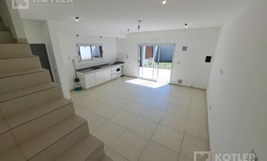 PH a estrenar, 3 ambientes, con cochera y patio