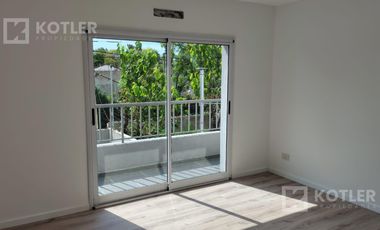 PH a estrenar, 3 ambientes, con cochera y patio