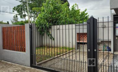 PH a estrenar, 3 ambientes, con cochera y patio