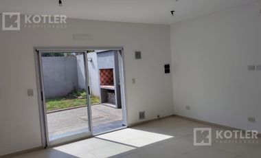 PH a estrenar, 3 ambientes, con cochera y patio