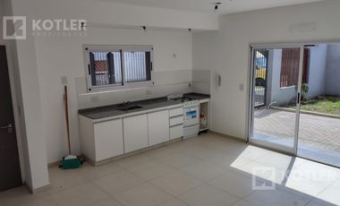 PH a estrenar, 3 ambientes, con cochera y patio