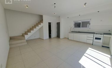 PH a estrenar, 3 ambientes, con cochera y patio