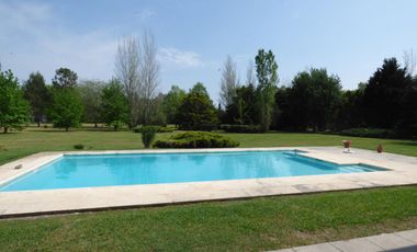 Casa en Villa Elisa - Dacal Bienes Raíces