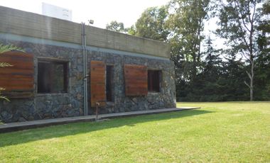 Casa en Villa Elisa - Dacal Bienes Raíces