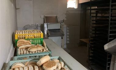 Local Comercial en Venta en ETCHEGARAY