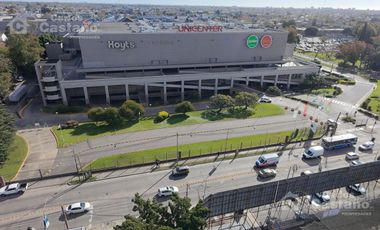 Único y Exclusivo Lote en Esquina, Frente a Unicenter