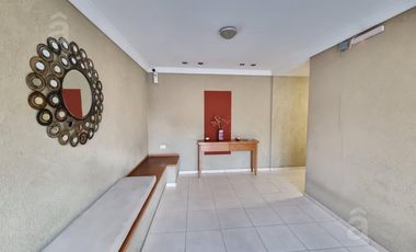 Departamento en Alquiler en Villa Ballester - Monoambiente muy luminoso.