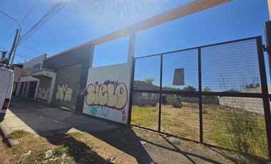 Local comercial con predio, a terminar en zona comercial, zobre ruta, Plottier.