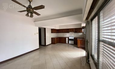 Casa en alquiler o Permuta 4 dormitorios cochera y patio Barrio Schneider