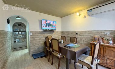 PH Tipo Casa Ideal 2 Familias o Renta en PB y PA a 3/C de Av. Maipu.