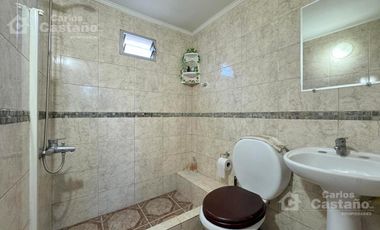 PH Tipo Casa Ideal 2 Familias o Renta en PB y PA a 3/C de Av. Maipu.