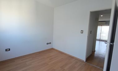 Excelente departamento de dos ambientes en Haedo