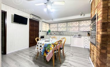 Venta Chalet de 2 dormitorios en Banfield Oeste.