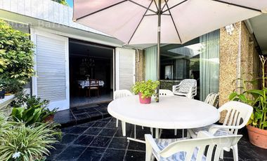 Venta Chalet de 2 dormitorios en Banfield Oeste.