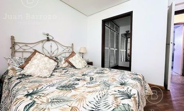 Venta Chalet de 2 dormitorios en Banfield Oeste.