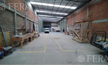 Venta galpón en Monte Chingolo