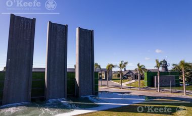 Lote en venta en los canales de Puerto Nizuc