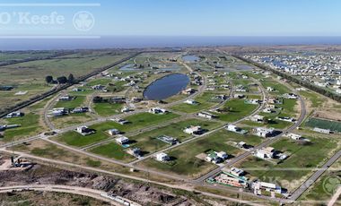 Lote en venta en los canales de Puerto Nizuc